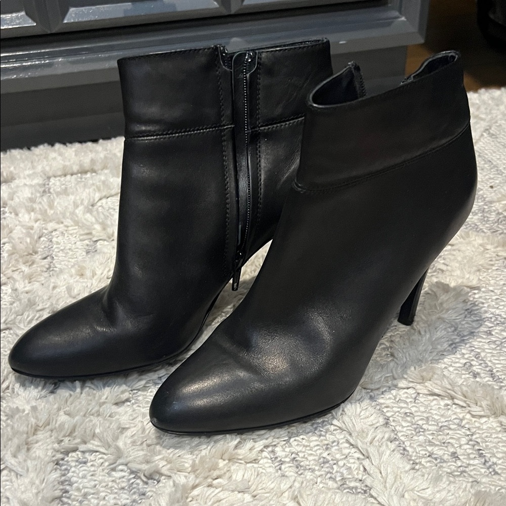 Elegant J Crew Black Ankle Boots